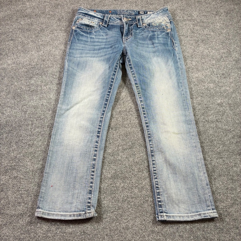 Miss Me Signature Cropped Jeans Womens 28 Blue Embroidered Denim JE8131C